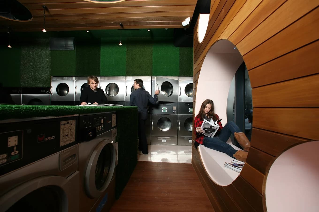 Suds Laundrette facilities